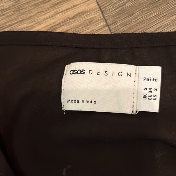 ASOS Design Petite long sleeve dress. Black w/ floral, front tie details - Picture 5 of 10